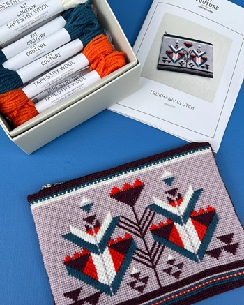 TRUKHANIV CLUTCH fra Kit Couture